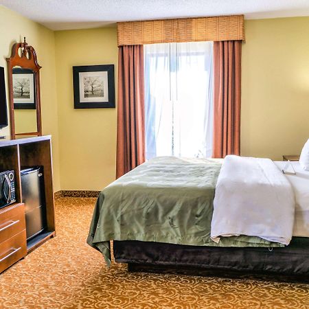 Quality Inn Whiteville North Exterior foto