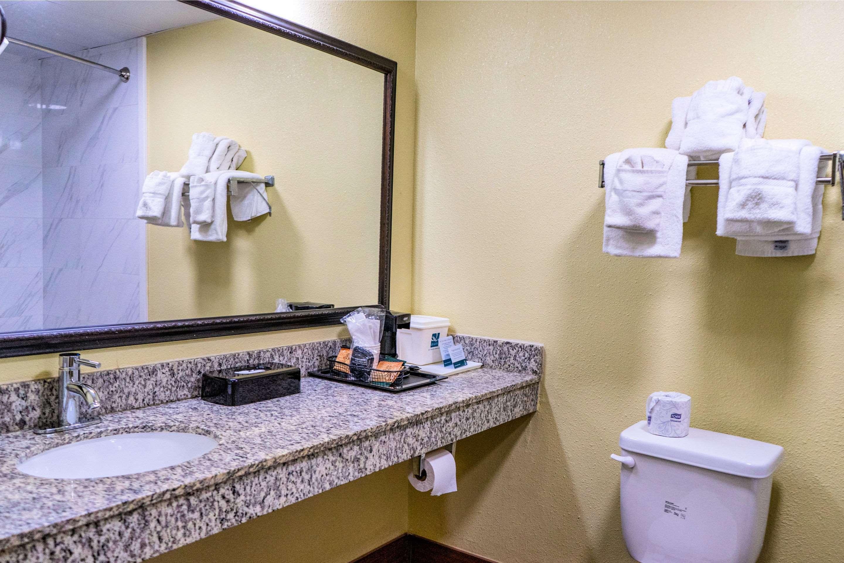 Quality Inn Whiteville North Exterior foto