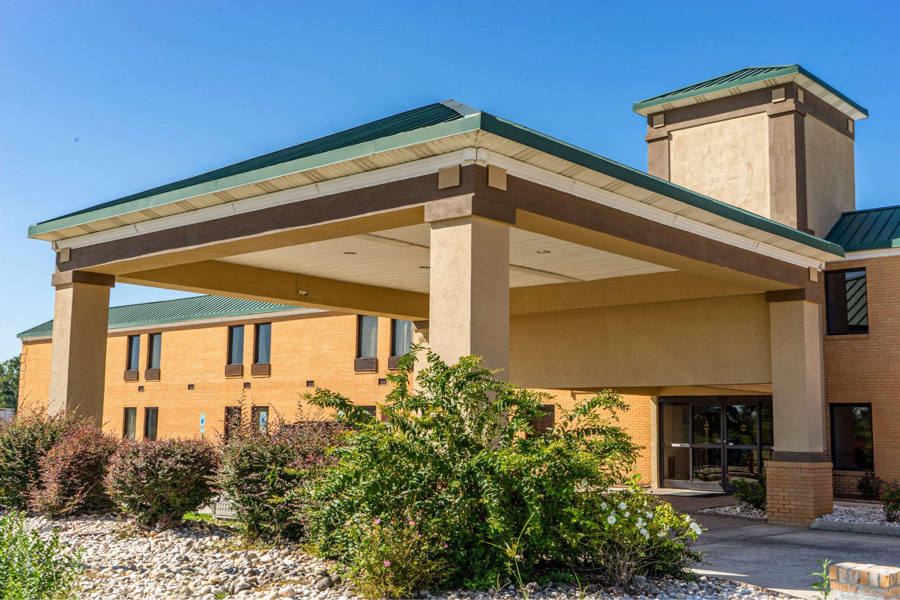 Quality Inn Whiteville North Exterior foto